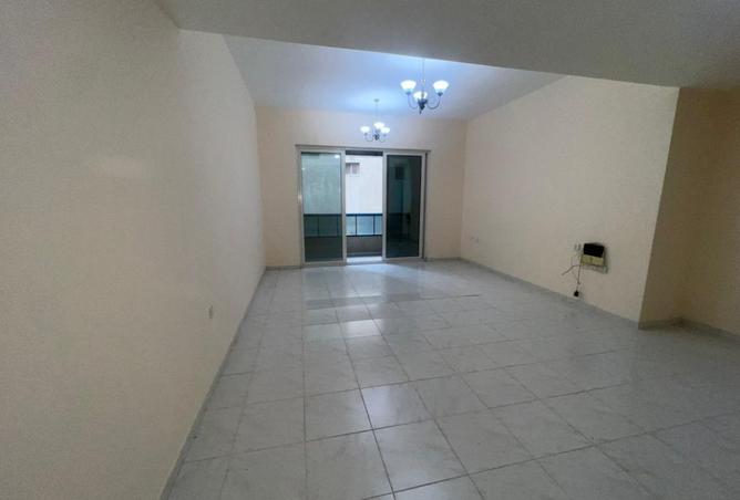 16031022 - Property Image 2