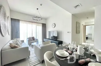 Apartment - 2 Bedrooms - 2 Bathrooms for sale in Burj Royale - Downtown Dubai - Dubai