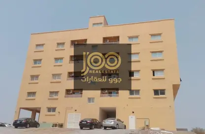 عمارة بالكامل - 2 غرف نوم - 3 حمامات للبيع في ضاحية السلامة - أم القيوين