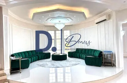 Villa - Studio - 7+ Bathrooms for rent in Shakhbout City - Abu Dhabi