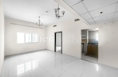 شقة - غرفة نوم - 2 حمامات للبيع في مساكن النخبة رقم 2 - مساكن النخبة الرياضية - مدينة دبي الرياضية - دبي