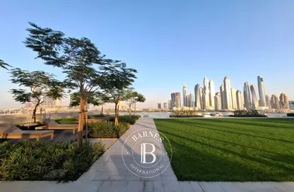 Apartment - 2 Bedrooms - 2 Bathrooms for rent in Palace Beach Residence - EMAAR Beachfront - Dubai Harbour - Dubai