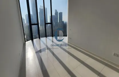 Apartment - 3 Bedrooms - 5 Bathrooms for rent in Burj Mohammed Bin Rashid at WTC - Corniche Road - Abu Dhabi
