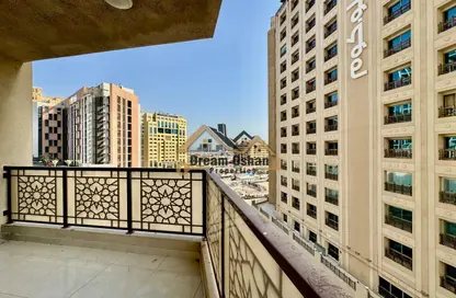 Apartment - 2 Bedrooms - 3 Bathrooms for rent in Dome Tower - Al Jaddaf - Dubai