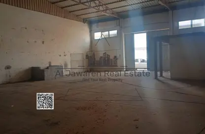 مستودع - استوديو - 1 حمام للايجار في المنطقة الصناعية القديمة - أم القيوين