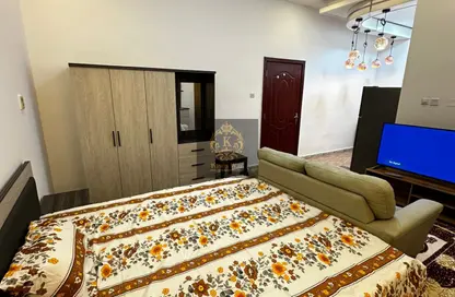 Villa - Studio - 1 Bathroom for rent in Mohamed Bin Zayed City - Abu Dhabi
