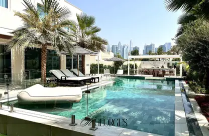 Villa - 4 Bedrooms - 5 Bathrooms for sale in Meadows 2 - Meadows - Dubai