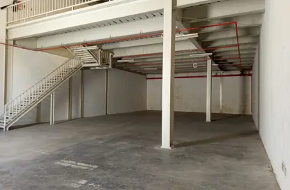Warehouse - Studio - 1 Bathroom for rent in Al Sajaa S - Al Sajaa - Sharjah