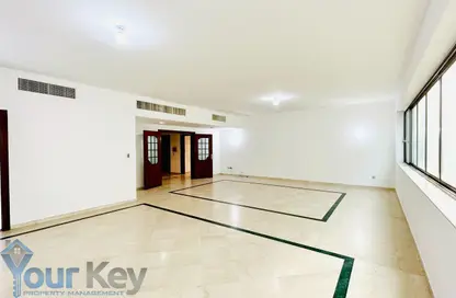 Apartment - 4 Bedrooms - 6 Bathrooms for rent in Deena Building - Al Danah - Abu Dhabi Apartment - 4 Bedrooms - 6 Bathrooms for rent in Deena Building - Al Danah - Abu Dhabi