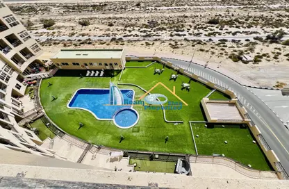 Pool image for: Apartment - 3 Bedrooms - 4 Bathrooms for rent in Al Thuraya Building - Dubai Silicon Oasis - Dubai, Image 1