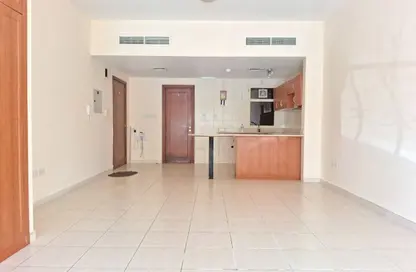 Apartment - Studio - 1 Bathroom for rent in Golf Apartments - Al Hamra Village - Ras Al Khaimah