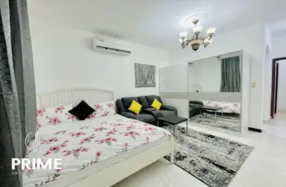 Apartment - Studio - 1 Bathroom for rent in Hadbat Al Zafranah - Muroor Area - Abu Dhabi