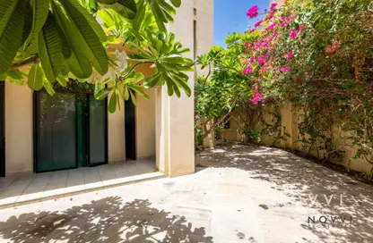 Apartment - 1 Bedroom - 2 Bathrooms for sale in Zanzebeel 2 - Zanzebeel - Old Town - Dubai