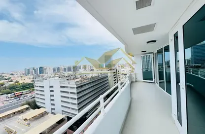 Apartment - 2 Bedrooms - 3 Bathrooms for rent in DXB Tower - Sheikh Zayed Road - Dubai