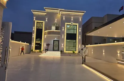 Villa - 5 Bedrooms - 6 Bathrooms for sale in Al Mowaihat 1 - Al Mowaihat - Ajman