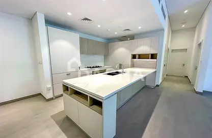 Apartment - 3 Bedrooms - 3 Bathrooms for sale in Kensington Waters B - Kensington Waters - Mohammed Bin Rashid City - Dubai