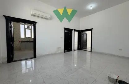 Apartment - 2 Bedrooms - 2 Bathrooms for rent in Madinat Al Riyad - Abu Dhabi