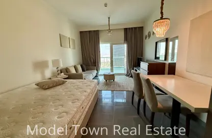 Apartment - Studio - 1 Bathroom for rent in Leonardo Residences - Masdar City - Abu Dhabi