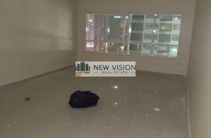 Apartment - 2 Bedrooms - 3 Bathrooms for rent in Al Khan Corniche - Al Khan - Sharjah