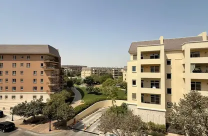 شقة - غرفة نوم - 2 حمامات للبيع في منزل شيرلوك 2 - منزل شيرلوك - مدينة السيارات - دبي