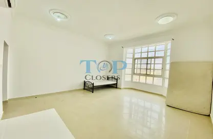Apartment - Studio - 1 Bathroom for rent in Bida Bin Ammar - Asharej - Al Ain