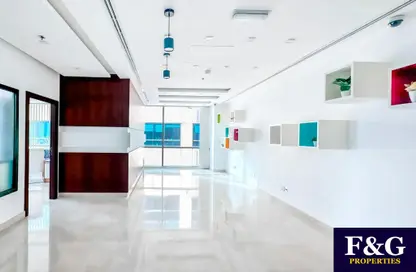 مكتب - استوديو للايجار في باي سكوير مبني رقم 2 - باي سكوير - الخليج التجاري - دبي