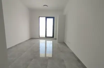 Apartment - Studio - 1 Bathroom for rent in Al Warsan 4 - Al Warsan - Dubai