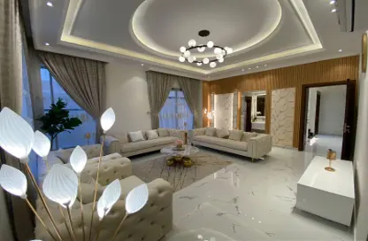 Living Room image for: Villa - 5 Bedrooms - 7 Bathrooms for sale in Al Yasmeen 1 - Al Yasmeen - Ajman, Image 1