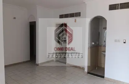 Apartment - 2 Bedrooms - 2 Bathrooms for rent in Al Kuwaitat - Central District - Al Ain