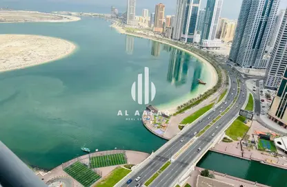 Apartment - 3 Bedrooms - 5 Bathrooms for rent in Al Khan Corniche - Al Khan - Sharjah