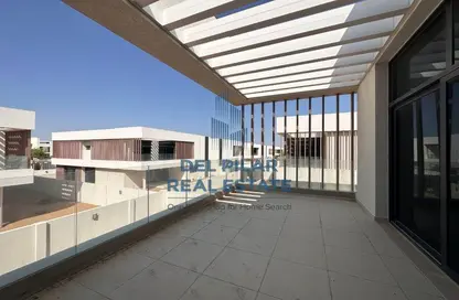 Villa - 5 Bedrooms - 7 Bathrooms for rent in West Yas - Yas Island - Abu Dhabi
