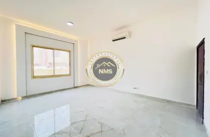 Apartment - Studio - 1 Bathroom for rent in Al Mushrif - Abu Dhabi