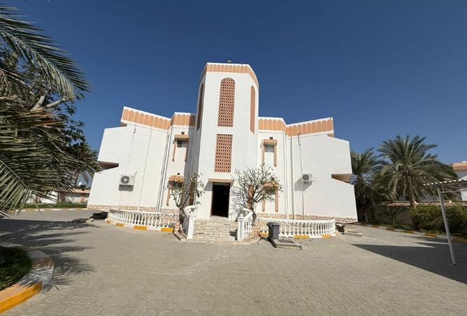 16005198 - Property Image 2