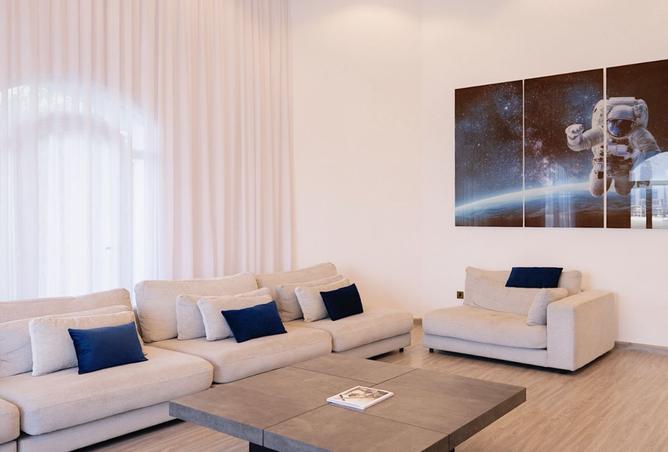 15637705 - Property Image 3