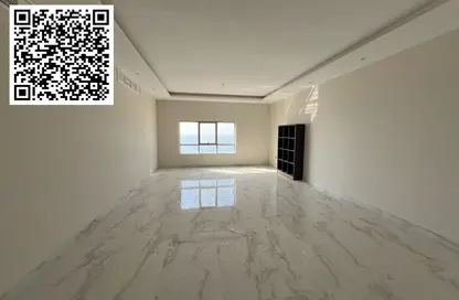 Apartment - 3 Bedrooms - 3 Bathrooms for rent in Corniche Tower - Ajman Corniche Road - Ajman
