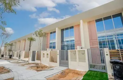 تاون هاوس - غرفة نوم - 2 حمامات للايجار في برج روكان - روكان - دبي لاند - دبي