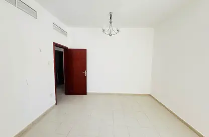 Apartment - 1 Bedroom - 1 Bathroom for rent in Al Qulaya'ah - Al Sharq - Sharjah