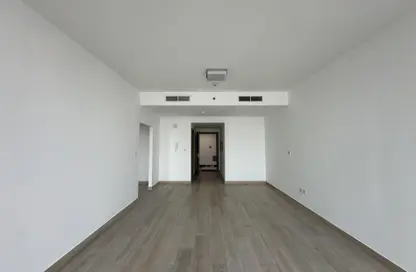 Apartment - 1 Bedroom - 1 Bathroom for rent in Bloom Towers B - Bloom Towers - Jumeirah Village Circle - Dubai