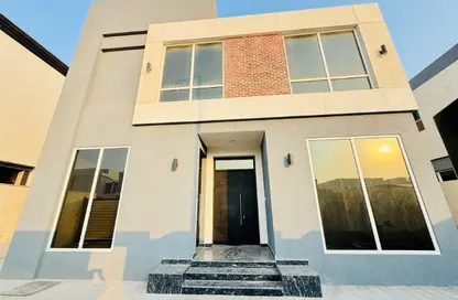 Villa - 5 Bedrooms - 7 Bathrooms for rent in Hoshi - Al Badie - Sharjah