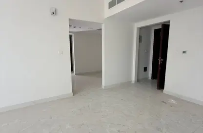 شقة - 2 غرف نوم - 3 حمامات للايجار في شارع التعاون الجديد - التعاون - الشارقة شقة - 2 غرف نوم - 3 حمامات للايجار في شارع التعاون الجديد - التعاون - الشارقة