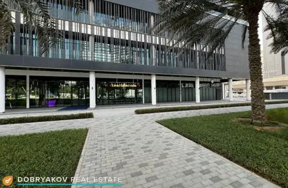 Shop - Studio for sale in SOL Bay - Business Bay - Dubai