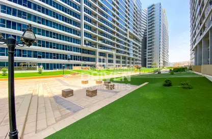 شقة - 1 حمام للبيع في سكاي كورتس تاور C - أبراج سكاي كورتس - دبي لاند - دبي