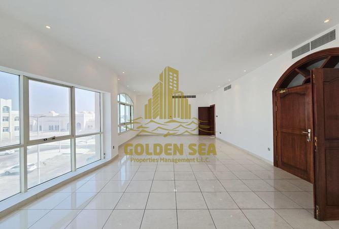 15668365 - صورة العقار 2