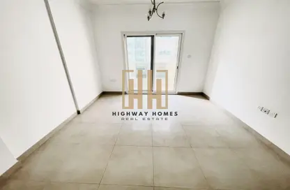 Apartment - 2 Bedrooms - 2 Bathrooms for rent in Muwaileh 29 Building - Muwaileh - Sharjah