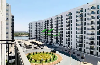 Apartment - 2 Bedrooms - 2 Bathrooms for sale in Waters Edge - Yas Island - Abu Dhabi