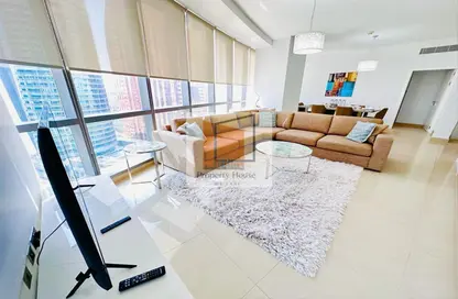 Living Room image for: Apartment - 2 Bedrooms - 3 Bathrooms for rent in Etihad Tower 5 - Etihad Towers - Corniche Road - Abu Dhabi, Image 1