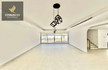 Villa - 4 Bedrooms - 5 Bathrooms for rent in Garhood Complex - Al Garhoud - Dubai