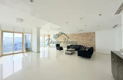 Apartment - 4 Bedrooms - 5 Bathrooms for sale in Lakeshore Tower 1 - JLT Cluster Y - Jumeirah Lake Towers - Dubai