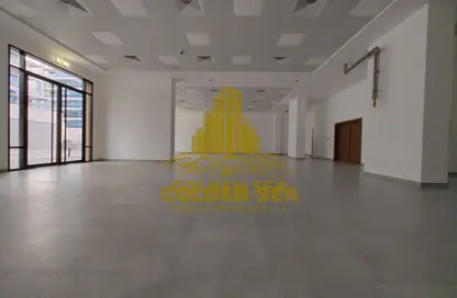 Shop - Studio - 1 Bathroom for rent in Al Zeina - Al Raha Beach - Abu Dhabi