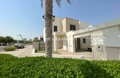 تاون هاوس - 4 غرف نوم - 2 حمامات للايجار في حياة تاون هاوس - تاون سكوير - دبي